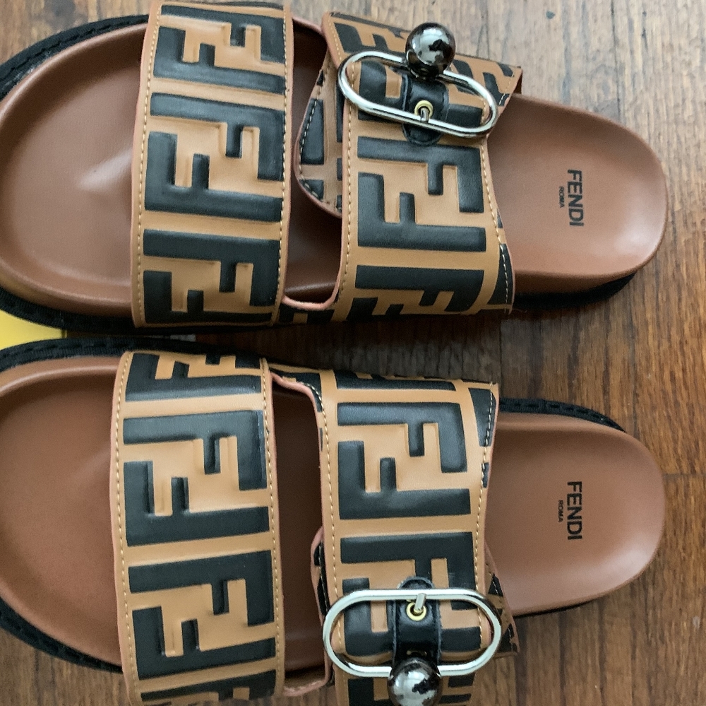 Fendi Slides
